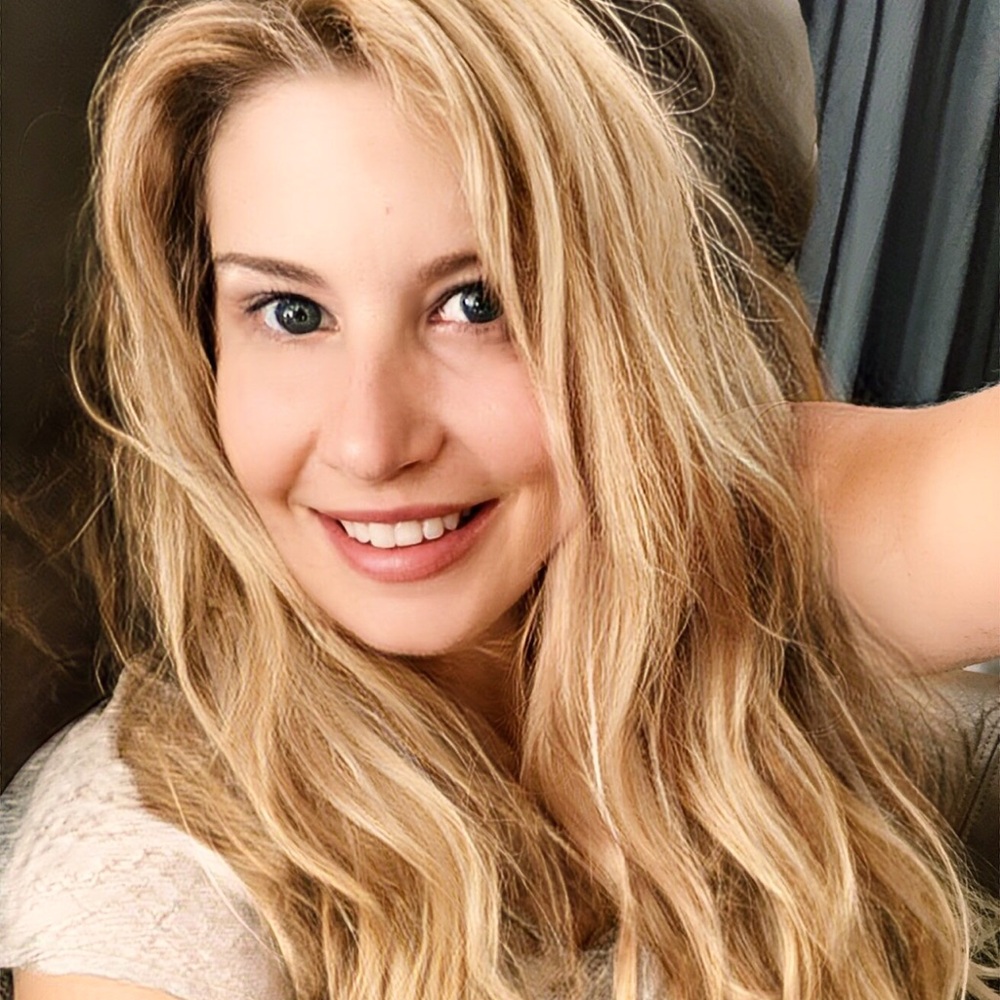 Meet your Posher, Candice
